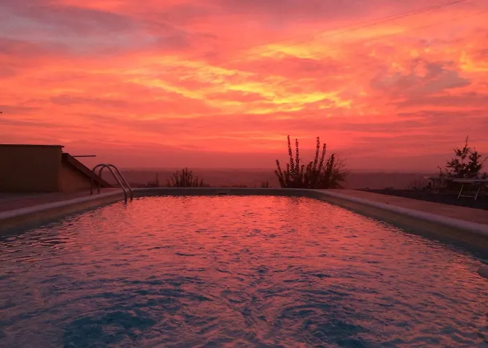 Πανσιόν Rosso Di Sera 3*